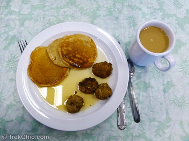 Real maple syrup, pancakes and sausage