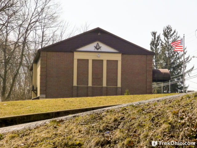 Parking for falls is across OH-571 from this Masonic Lodge